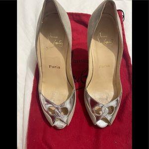 Christian louboutin peep toe shoes